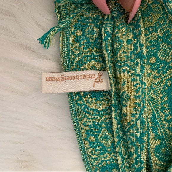 Scarf. Elegant and stylish. - Picture 7 of 8